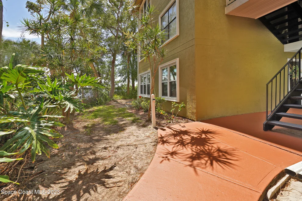 Unit for sale at 225 S Tropical Trail, Merritt Island, FL 32952