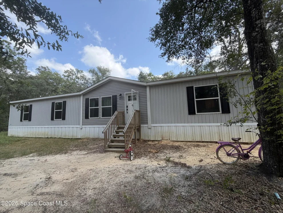 Unit for sale at 107 Tifton Street, Interlachen, FL 32148