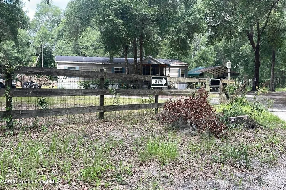 Unit for sale at 3323 NE 135th Street, Anthony, FL 32617