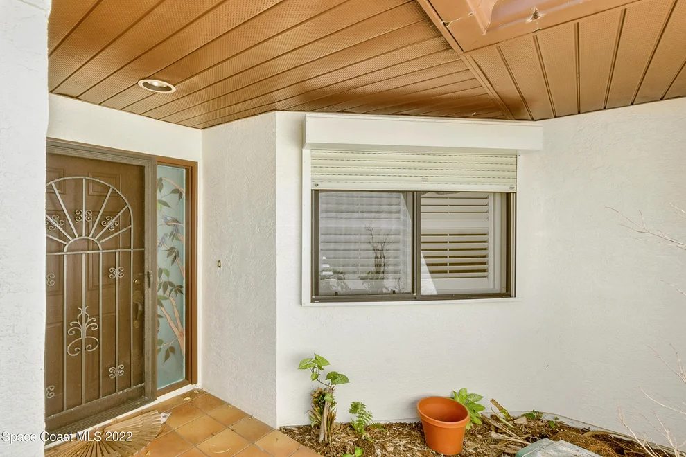 Unit for sale at 2005 Parkside Place, Indian Harbour Beach, FL 32937