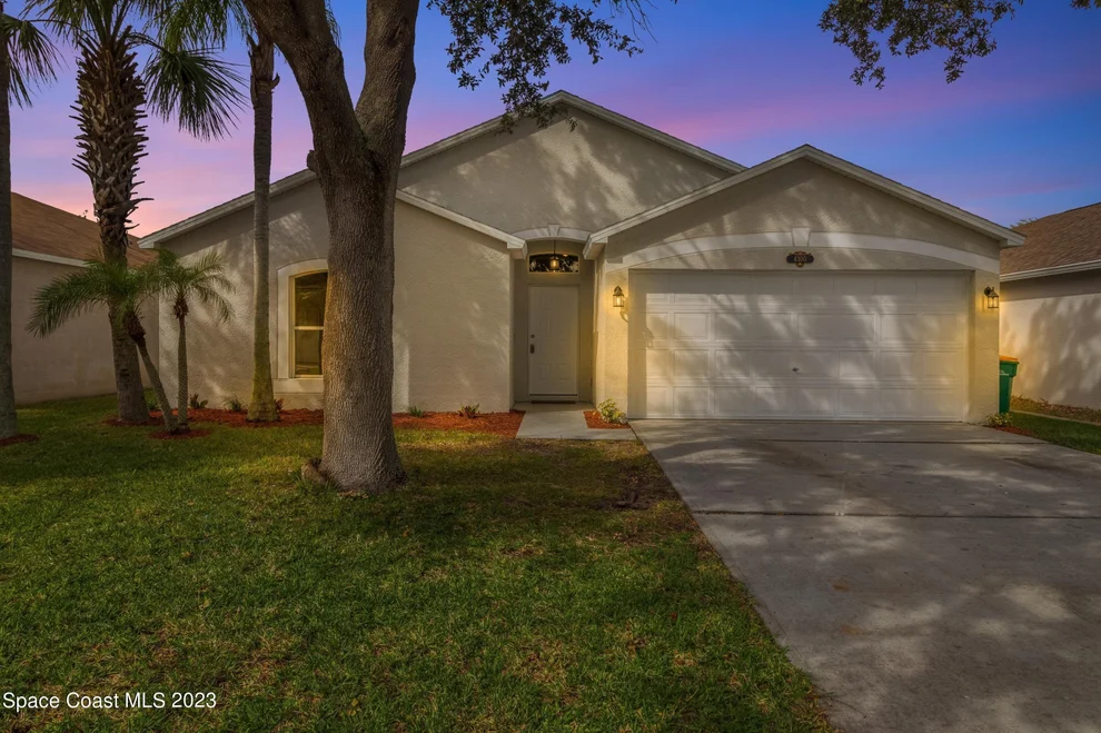 Unit for sale at 4300 Swanna Drive, Melbourne, FL 32901