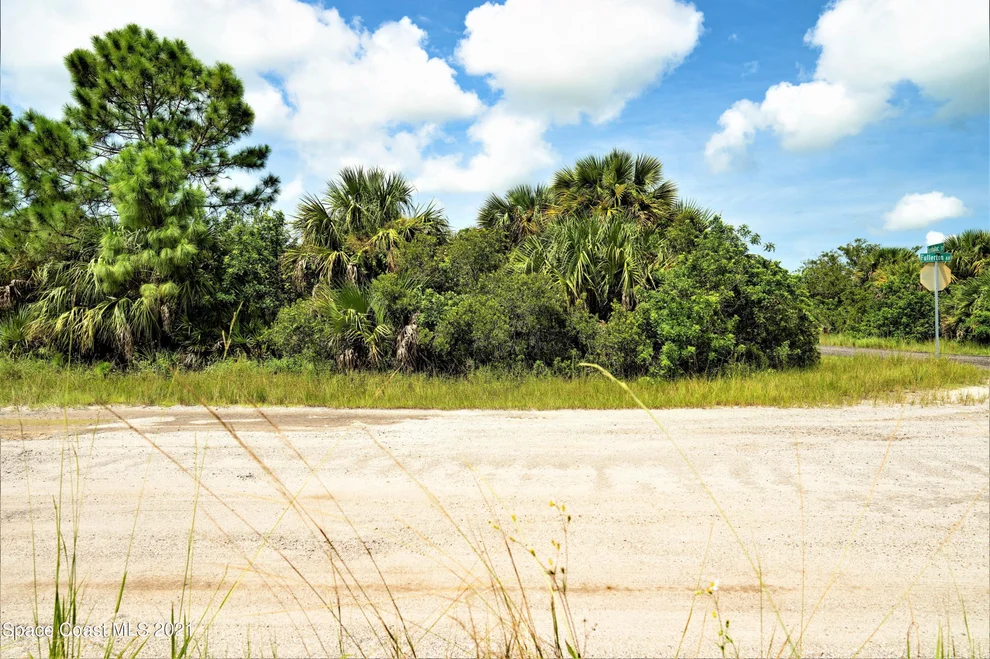Unit for sale at 0 Corner Of Fondulac & Fullerton Street SW, Palm Bay, FL 32908