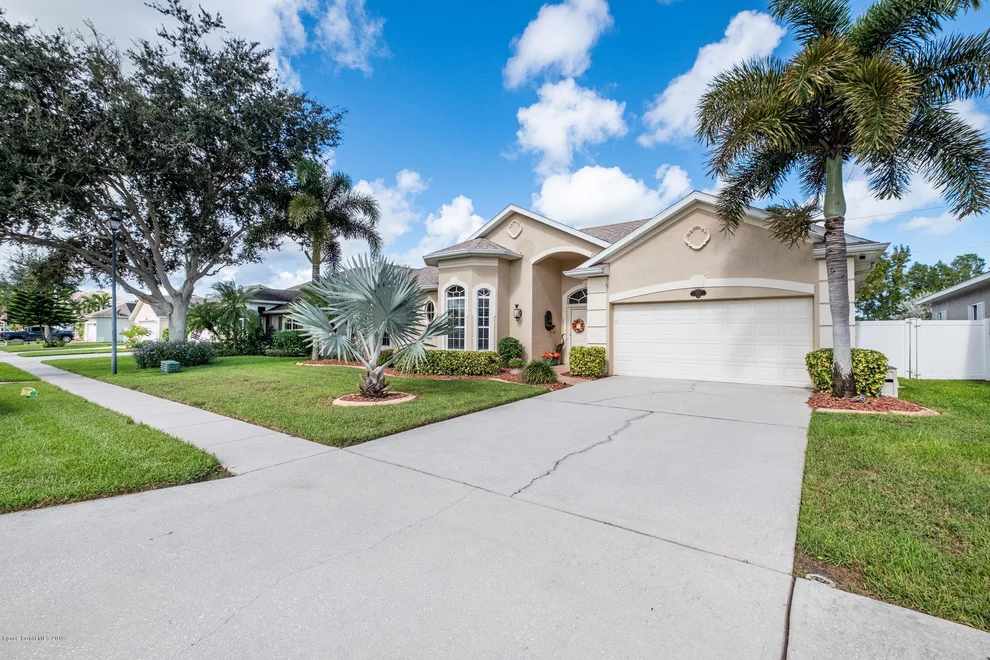 Unit for sale at 1421 Whitman Drive, West Melbourne, FL 32904