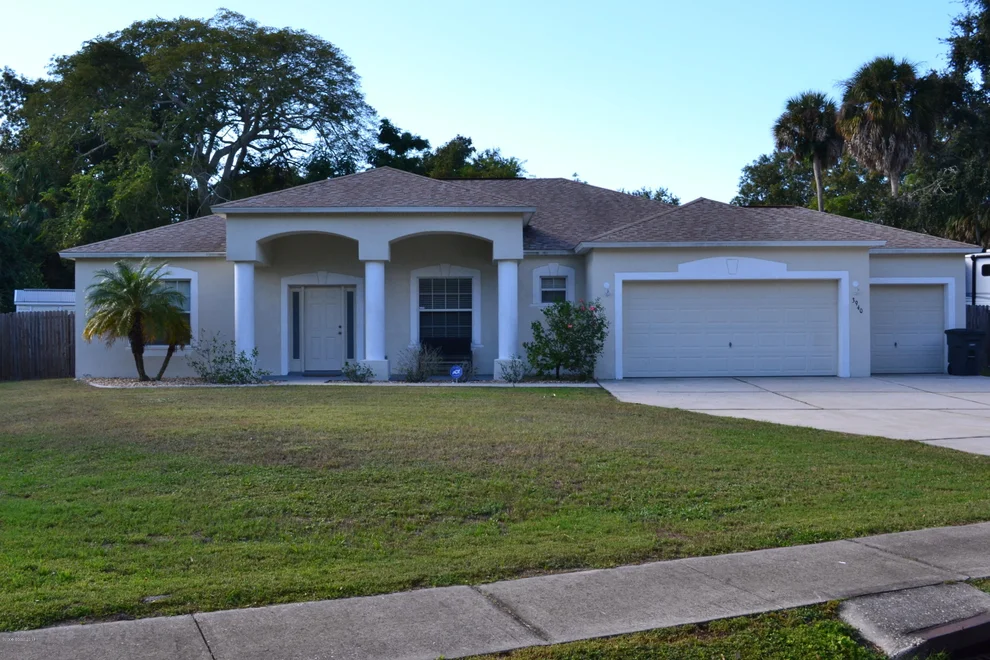 Unit for sale at 3940 Vanguard Avenue, Titusville, FL 32780