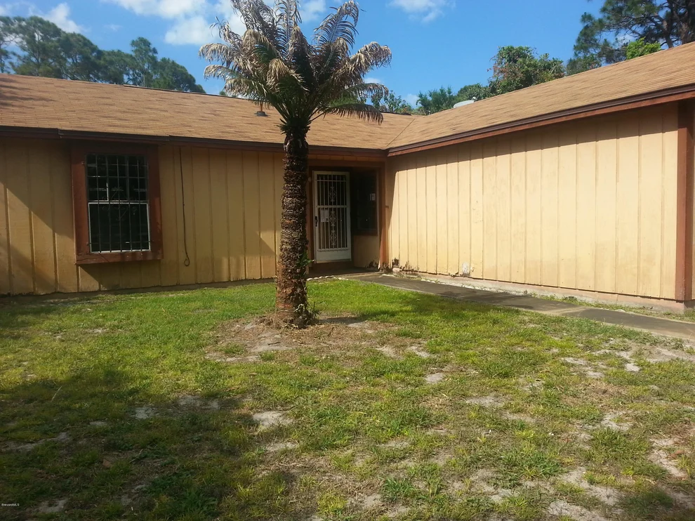 Unit for sale at 1085 SE Salina Street, Palm Bay, FL 32909