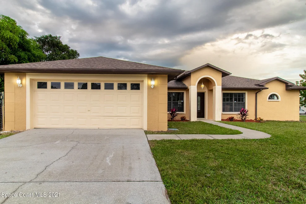 Unit for sale at 451 Alesio Avenue SE, Palm Bay, FL 32909