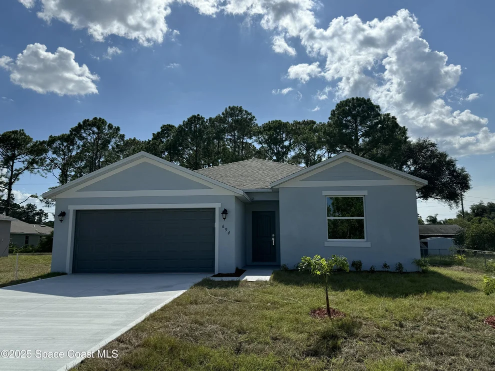 Unit for sale at 694 Tarr Avenue SW, Palm Bay, FL 32908
