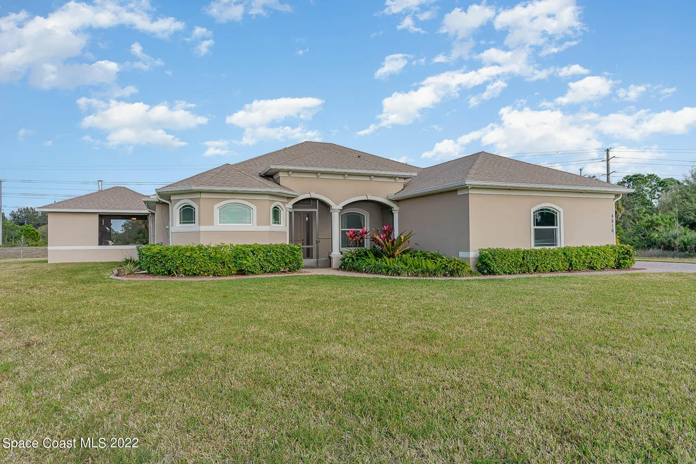 Unit for sale at 4810 Tiverton Court, Melbourne, FL 32934