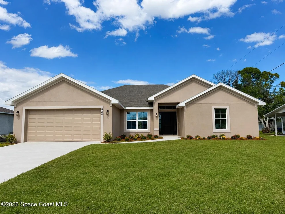 Unit for sale at 962 Seneca Avenue, Sebastian, FL 32958