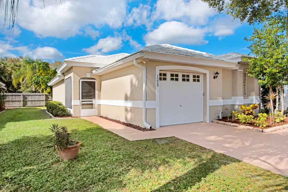 Unit for sale at 1229 Goldenrod Circle NE, Palm Bay, FL 32905