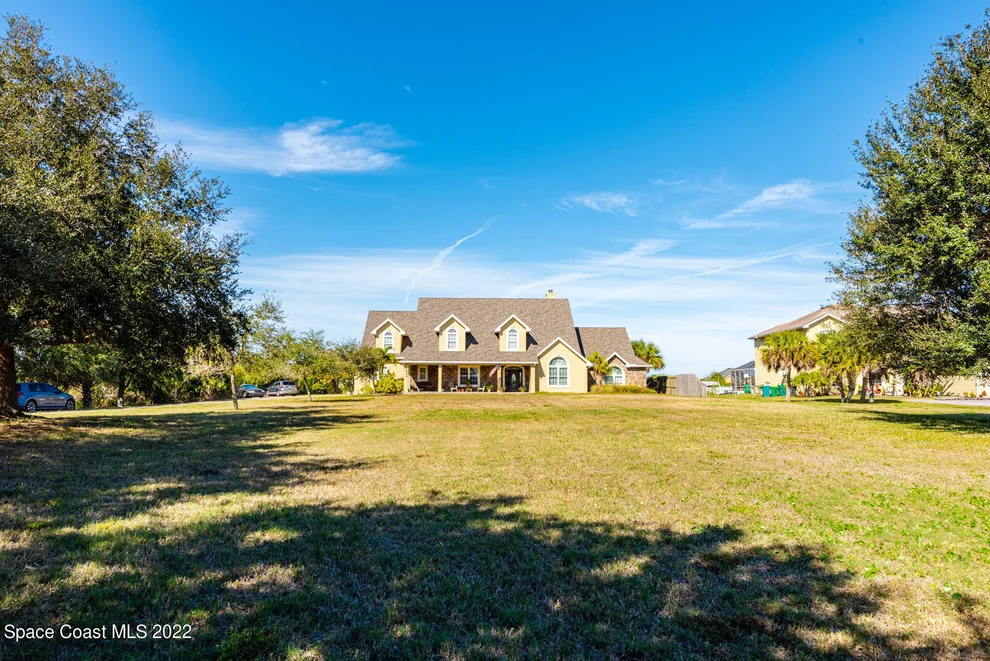 Unit for sale at 1920 Barton Boulevard, Rockledge, FL 32955