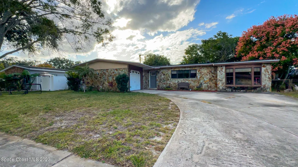 Unit for sale at 4090 Lejune Avenue, Titusville, FL 32780