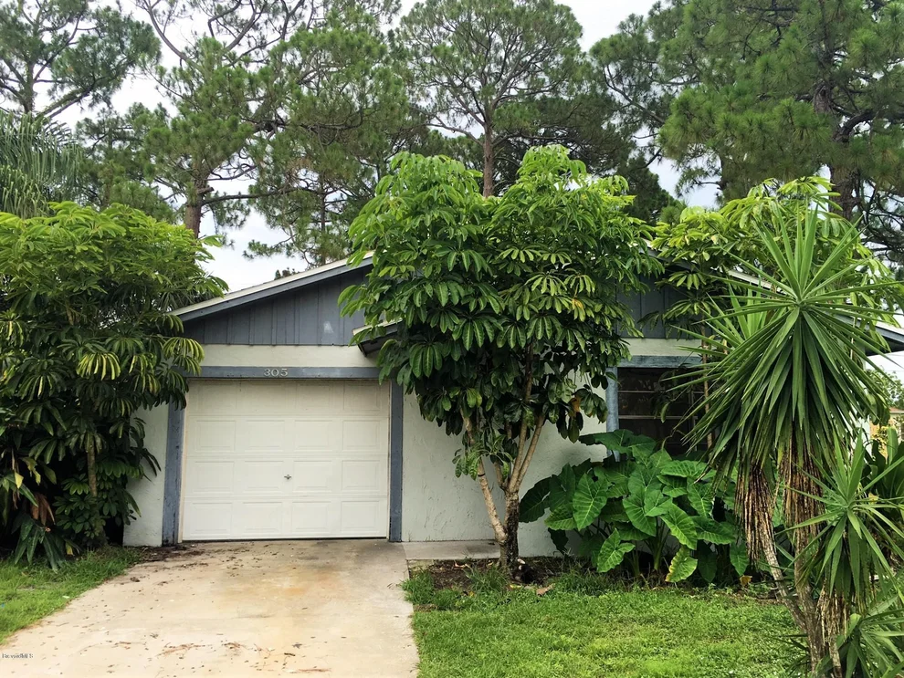 Unit for sale at 305 Cambridge Avenue NE, Palm Bay, FL 32907