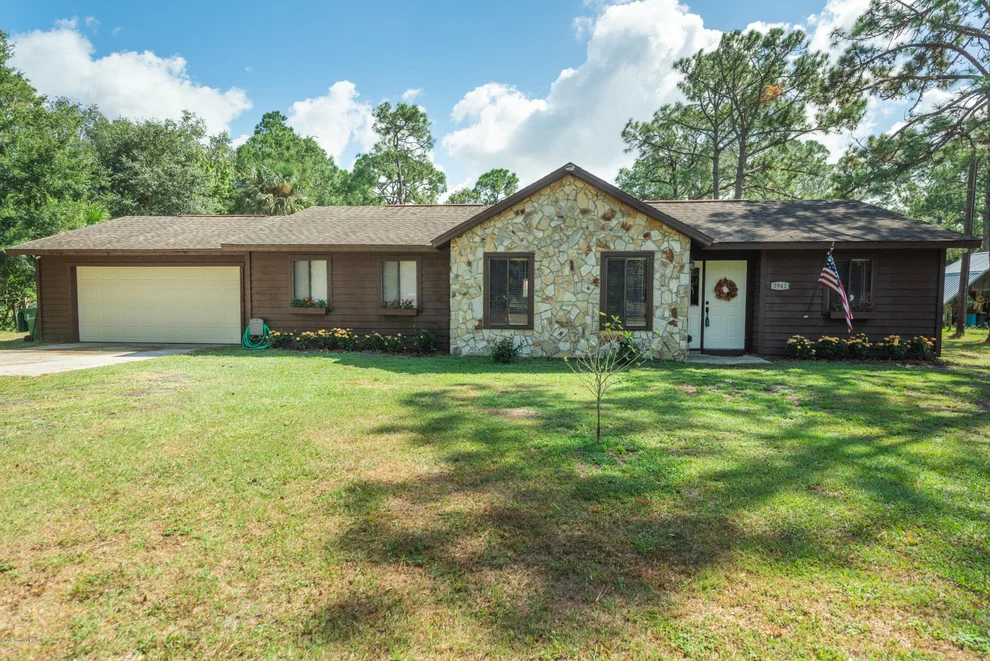 Unit for sale at 3941 Arlington Avenue, Mims, FL 32754