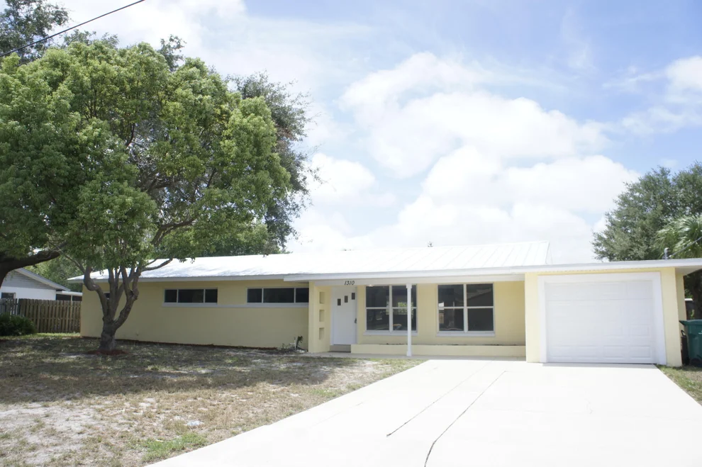 Unit for sale at 1310 Sun Circle E, Melbourne, FL 32935