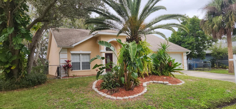 Unit for sale at 423 Trier Road NW, Palm Bay, FL 32907
