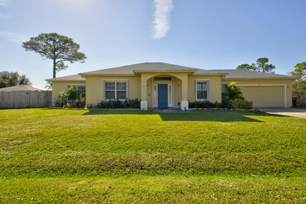 Unit for sale at 256 NE Peckham Street NE, Palm Bay, FL 32907