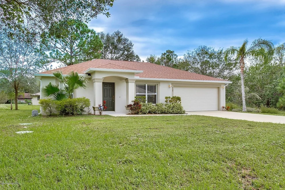 Unit for sale at 958 Waco Boulevard SE, Palm Bay, FL 32909