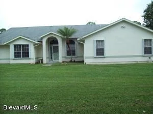 Unit for sale at 2400 Cottonwood Avenue, Melbourne, FL 32904