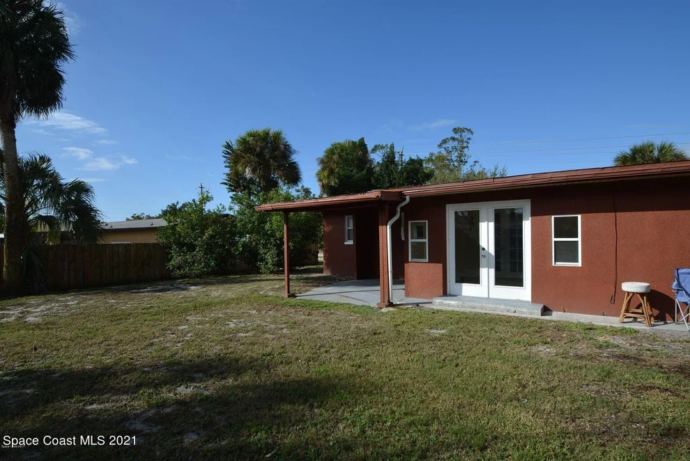 Unit for sale at 425 Citrus Street, Melbourne, FL 32935