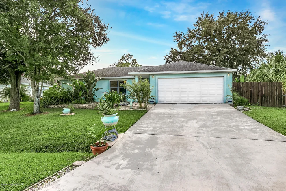 Unit for sale at 426 Fairbanks Street SW, Palm Bay, FL 32908