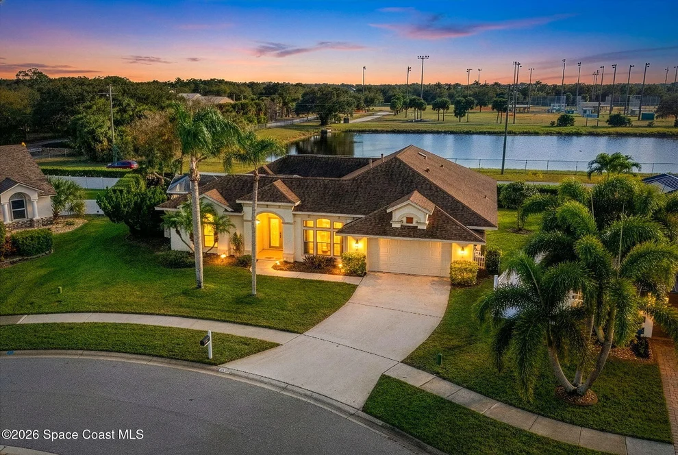 Unit for sale at 510 Lake Victoria Circle, Melbourne, FL 32940