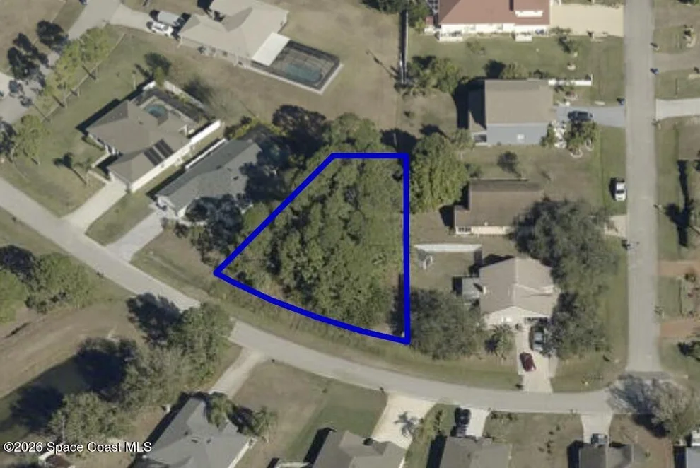 Unit for sale at 815 SE Walden Boulevard SE, Palm Bay, FL 32909
