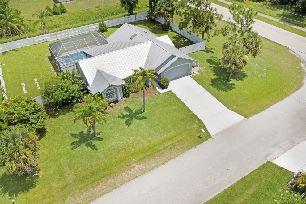 Unit for sale at 298 Shalimar Avenue NW, Palm Bay, FL 32907