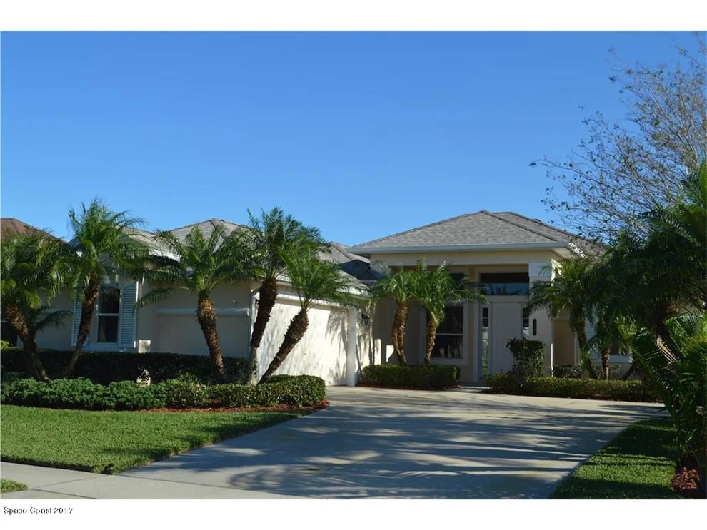 Unit for sale at 667 Gossamer Wing Way, Sebastian, FL 32958