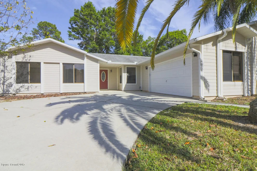 Unit for sale at 881 NW Brookson Avenue NW, Palm Bay, FL 32907