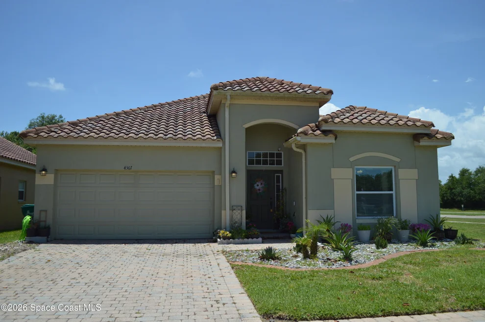 Unit for sale at 4367 Fitzroy Reef Drive, Mims, FL 32754