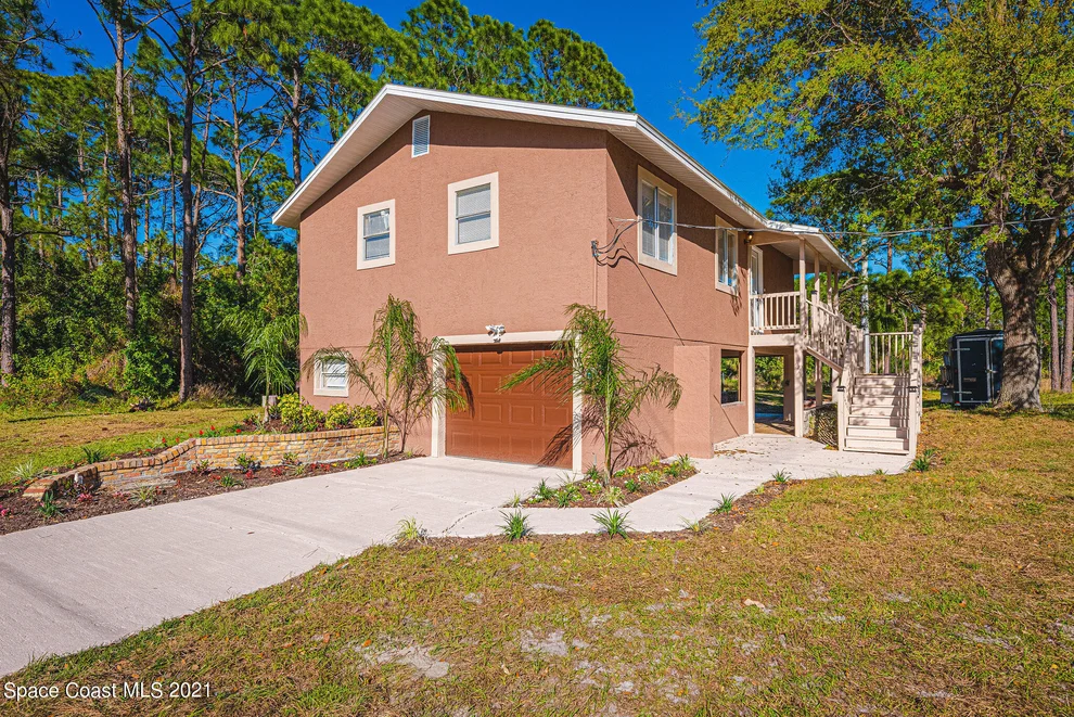 Unit for sale at 765 Garvey Road SW, Palm Bay, FL 32908