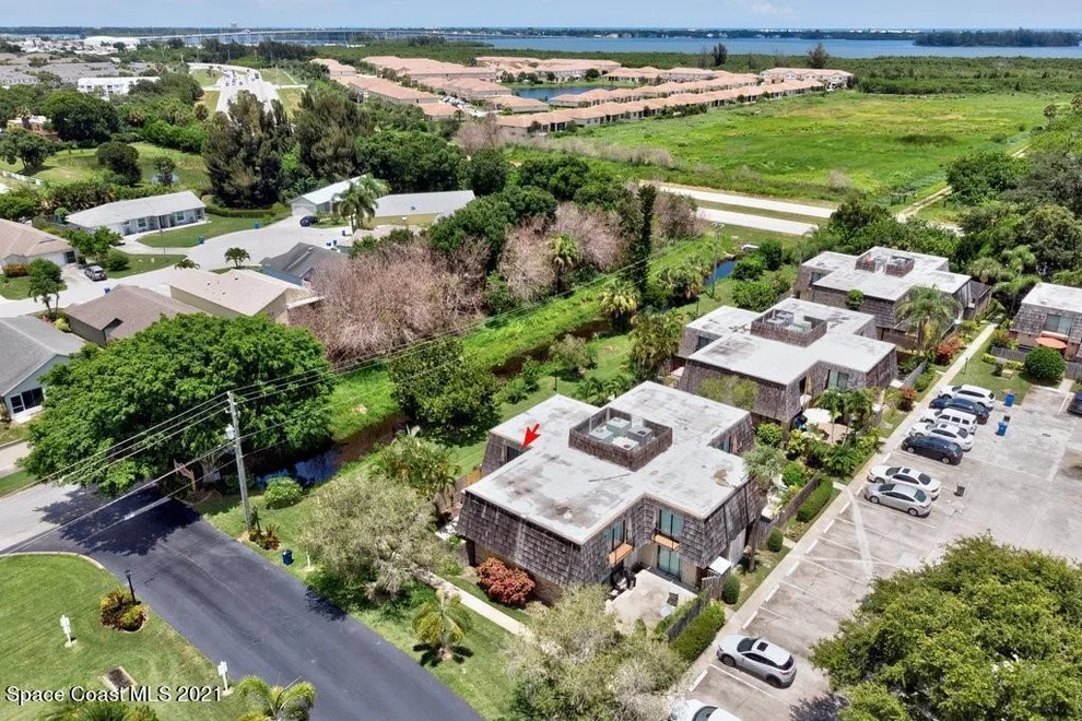 Unit for sale at 380 E Waverly Place, Vero Beach, FL 32960