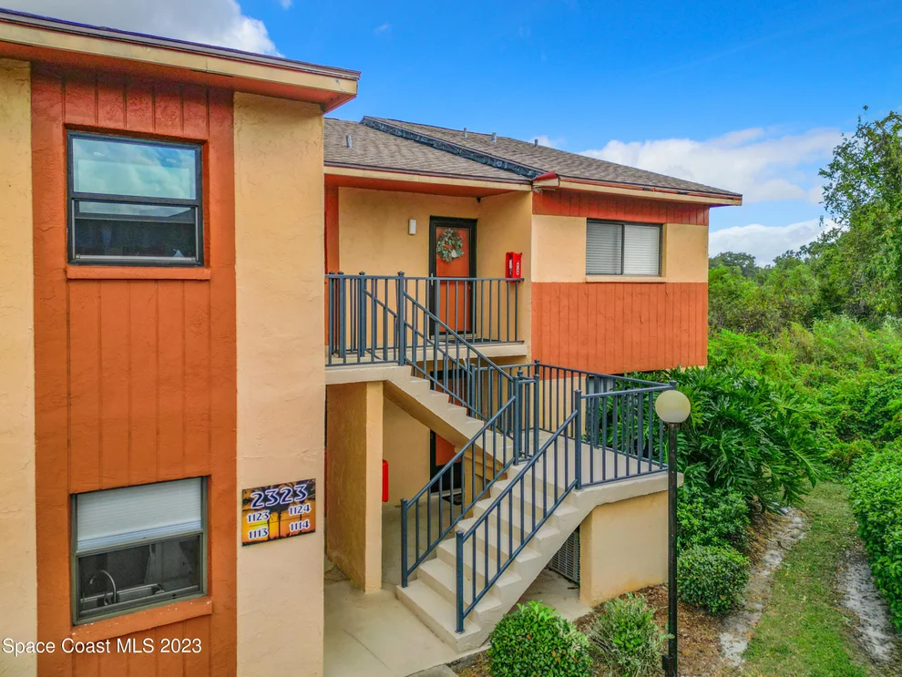 Unit for sale at 2323 Golf Lake Circle, Melbourne, FL 32935