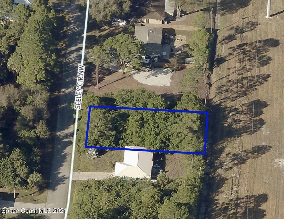 Unit for sale at 1326 Seeley Circle NW, Palm Bay, FL 32907