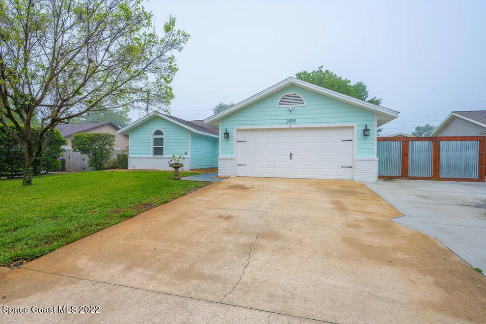 Unit for sale at 3990 Ridgewood Drive, Titusville, FL 32796