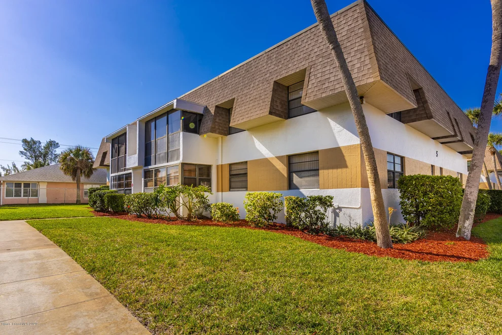 Unit for sale at 2700 N Highway A1a, Indialantic, FL 32903