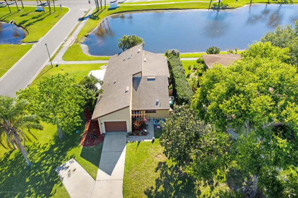 Unit for sale at 200 Bayhead Drive, Melbourne, FL 32940