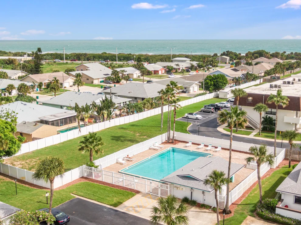 Unit for sale at 290 Paradise Boulevard, Melbourne, FL 32903