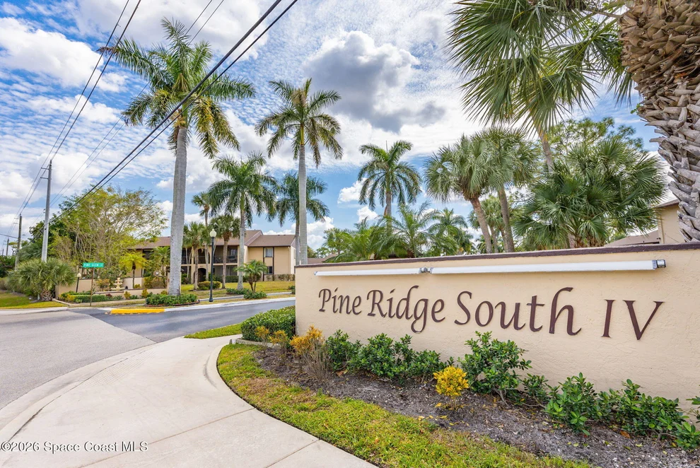 Unit for sale at 421 Pine Glen Lane, Lake Worth, FL 33467