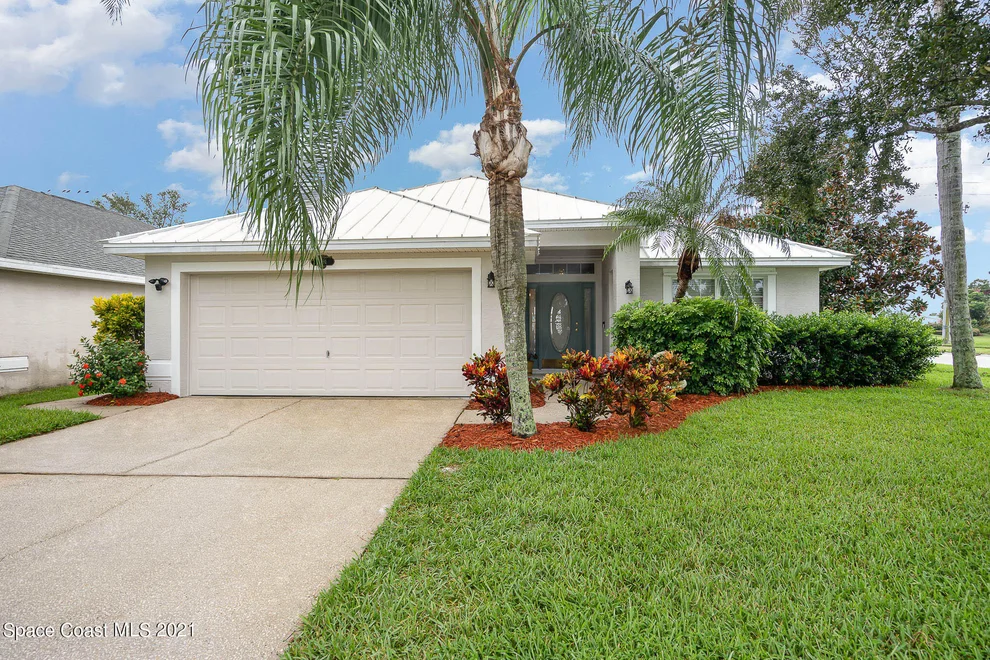 Unit for sale at 1391 Olde Bailey Lane, Melbourne, FL 32904