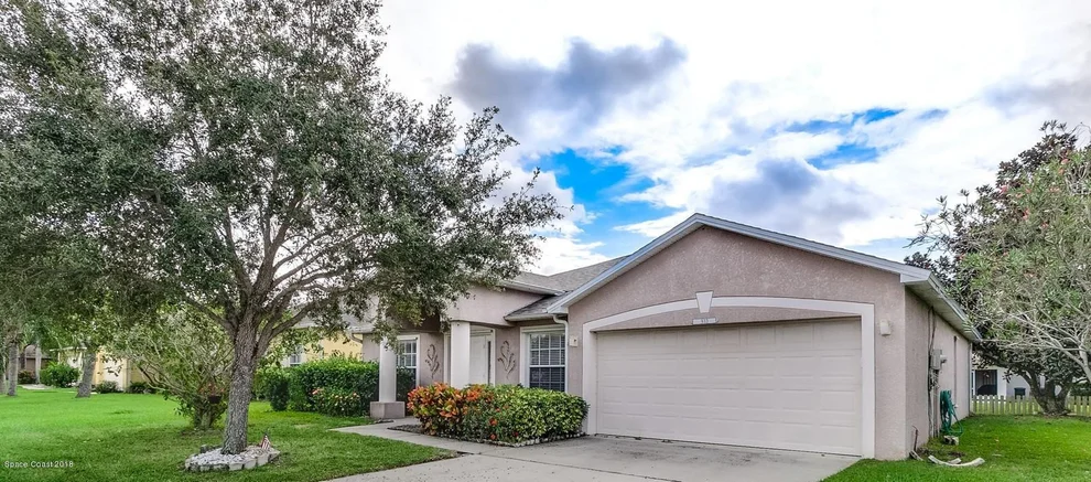 Unit for sale at 933 Del Mar Circle, West Melbourne, FL 32904