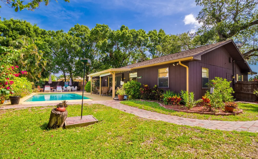 Unit for sale at 526 19th Place, Vero Beach, FL 32960