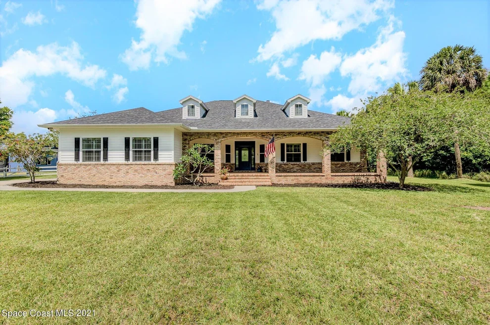 Unit for sale at 2690 Clydesdale Boulevard, Melbourne, FL 32934