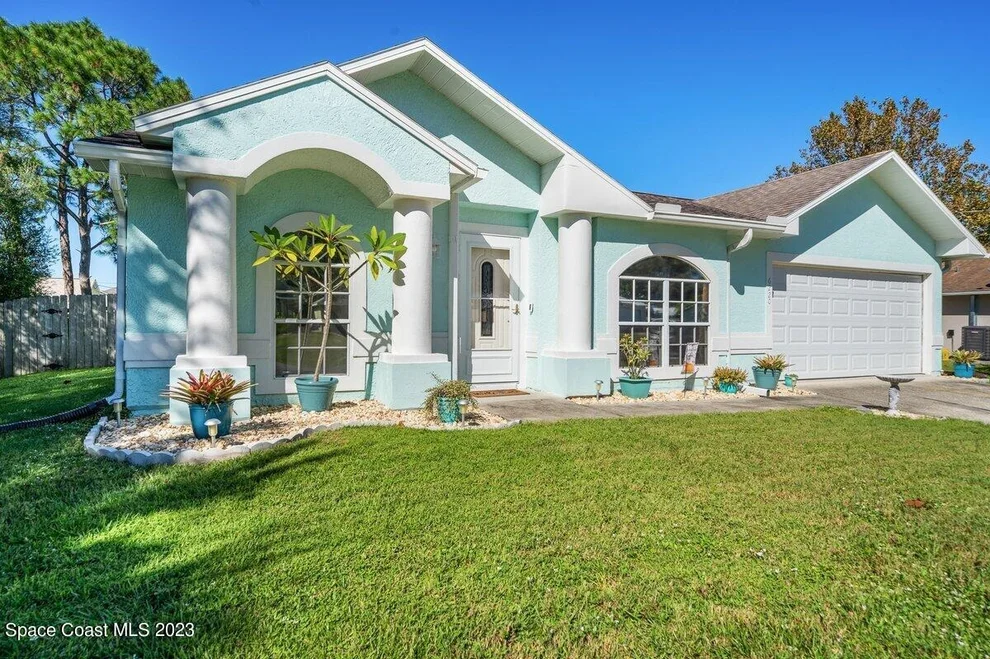 Unit for sale at 6220 E Baker Circle, Cocoa, FL 32927