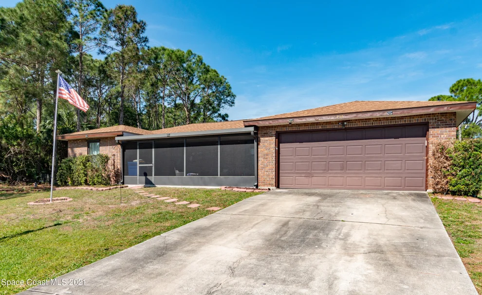 Unit for sale at 714 Geranium Avenue SW, Palm Bay, FL 32908