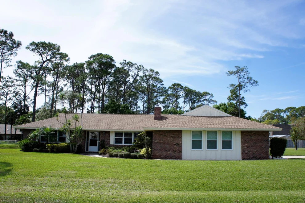 Unit for sale at 1370 Garwood Drive, Melbourne, FL 32904
