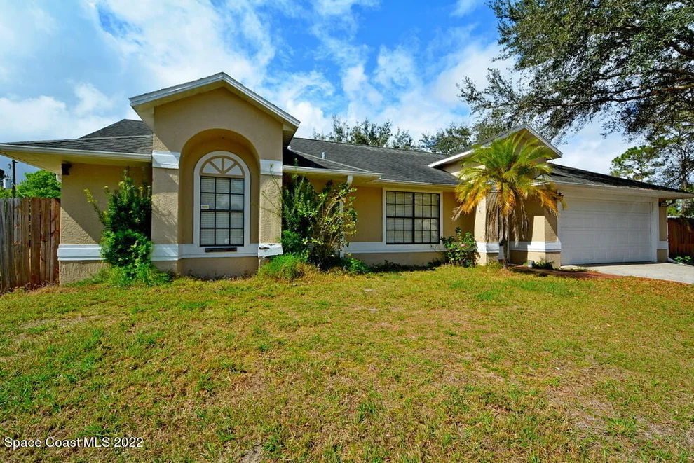 Unit for sale at 180 Hurtig Avenue NW, Palm Bay, FL 32907