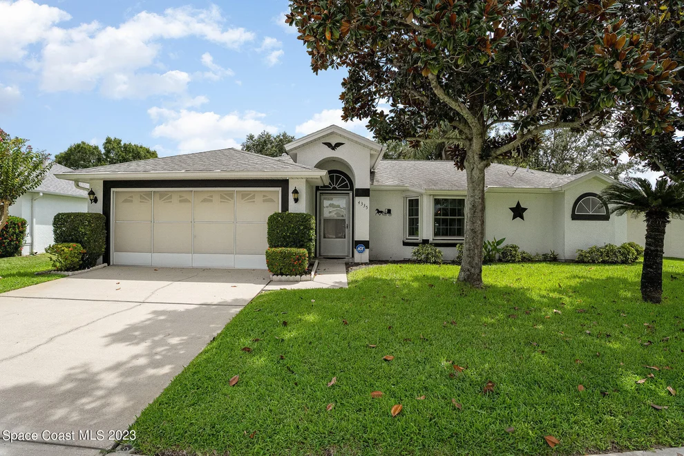 Unit for sale at 4335 South Lakes Circle, Melbourne, FL 32901