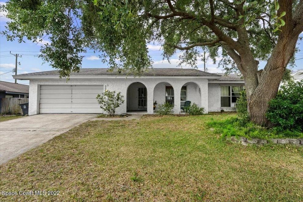 Unit for sale at 925 Cynthia Drive, Titusville, FL 32780